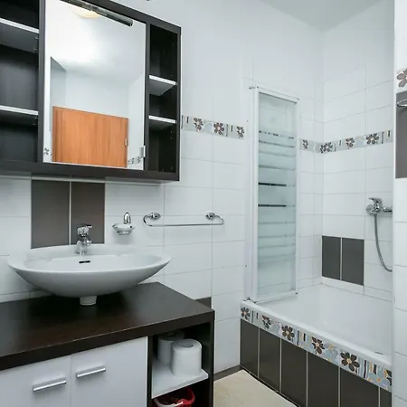 Captain's House, Bol-brac Appartement