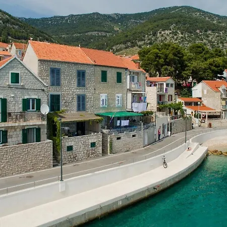 Apartment Captain's House, Bol-brac Bol