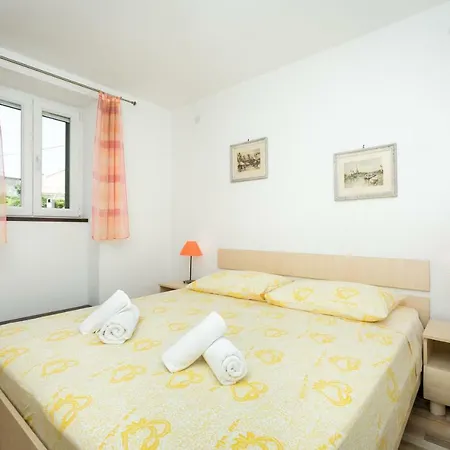 Apartment Captain's House, Bol-brac Bol