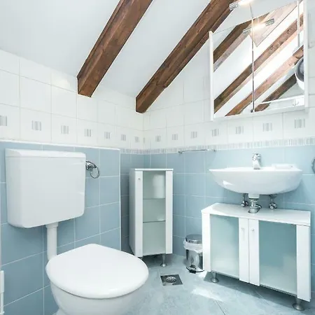 Apartment Captain's House, Bol-brac Bol